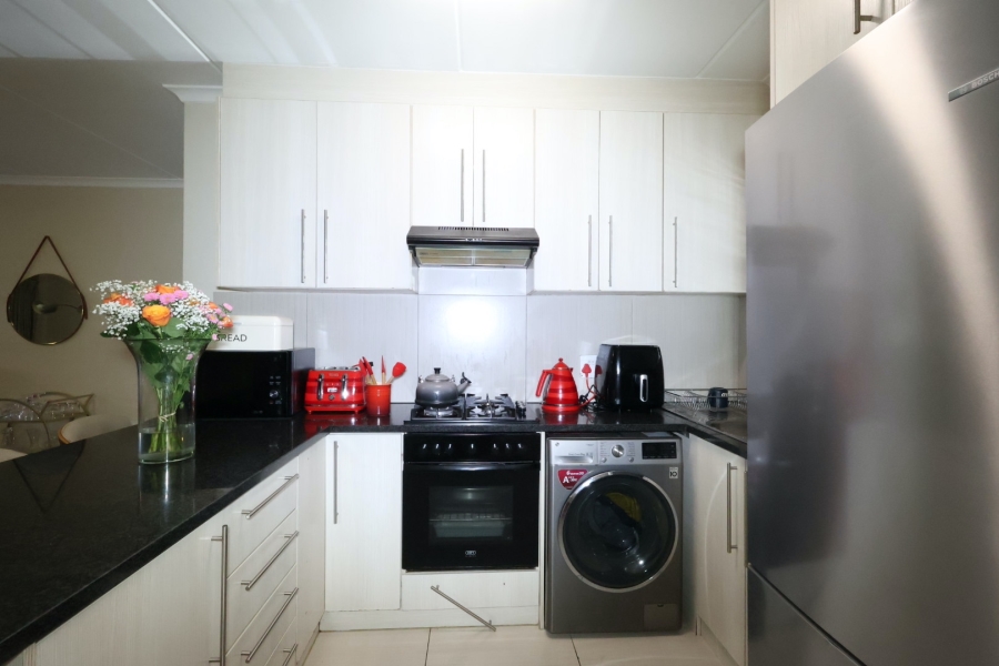 3 Bedroom Property for Sale in Parklands Western Cape